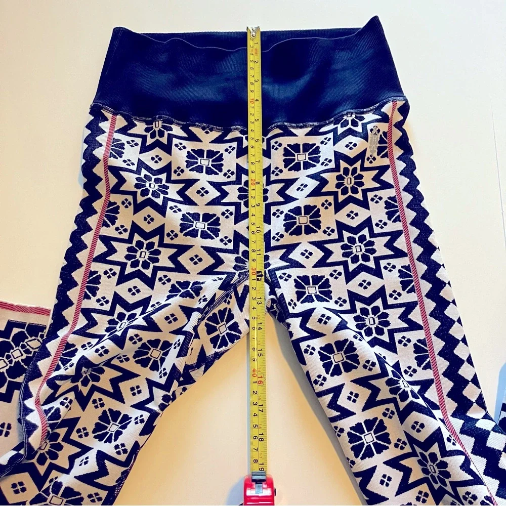 034.Free People Movement Myoko Jacquard Base Leggings NWT - Picture 9 of 10